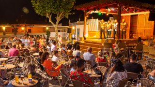 Música en vivo en Cala en Porter, Menorca